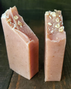 Oatmeal and Clove Artisanal Soap